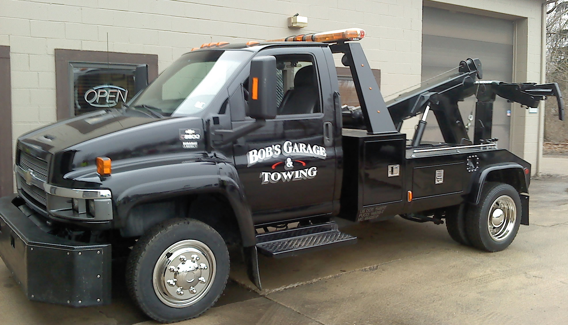 Chevy 5500 wrecker